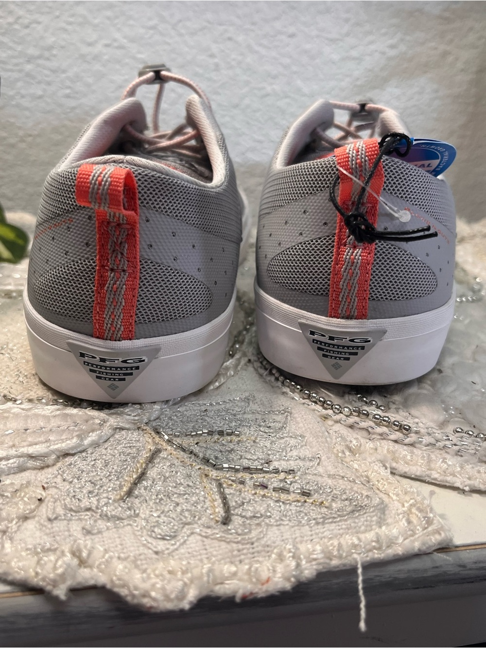 NWT Women’sColumbia PFG Water Shoes Gray Coral Mesh Boat Sneakers Women’s SIZE 8 - Picture 4 of 12